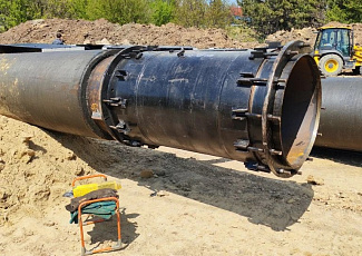 В микрорайоне «Крымская роза» ведутся ремонтные работы на теплосети