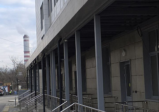 АО "КРЫМТЭЦ": тепло пришло в новую поликлинику в пгт Грэсовский