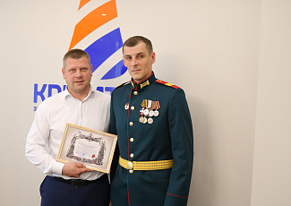 Тыл, достойный воинов: благодарность от командира 80-го гвардейского полка —  Алексею Лукиных